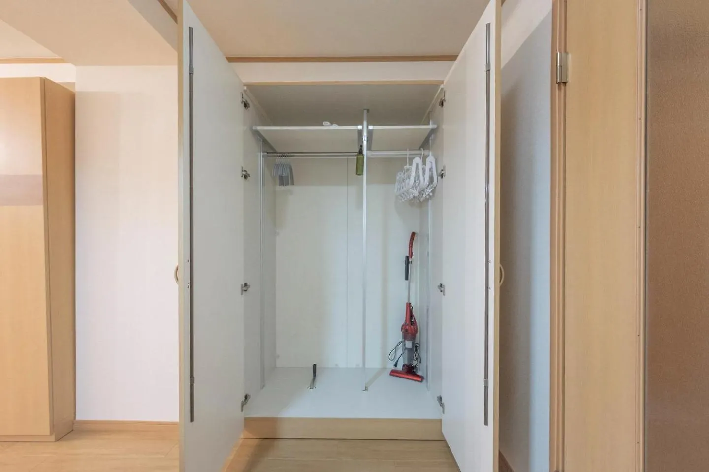 Delccs Azumabashi III Apartment Tokyo